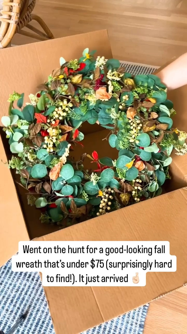 Gorgeous fall wreath at a budget-friendly price! 🙌🏻

Fall porch

#LTKVideo #LTKSaleAlert #LTKHome