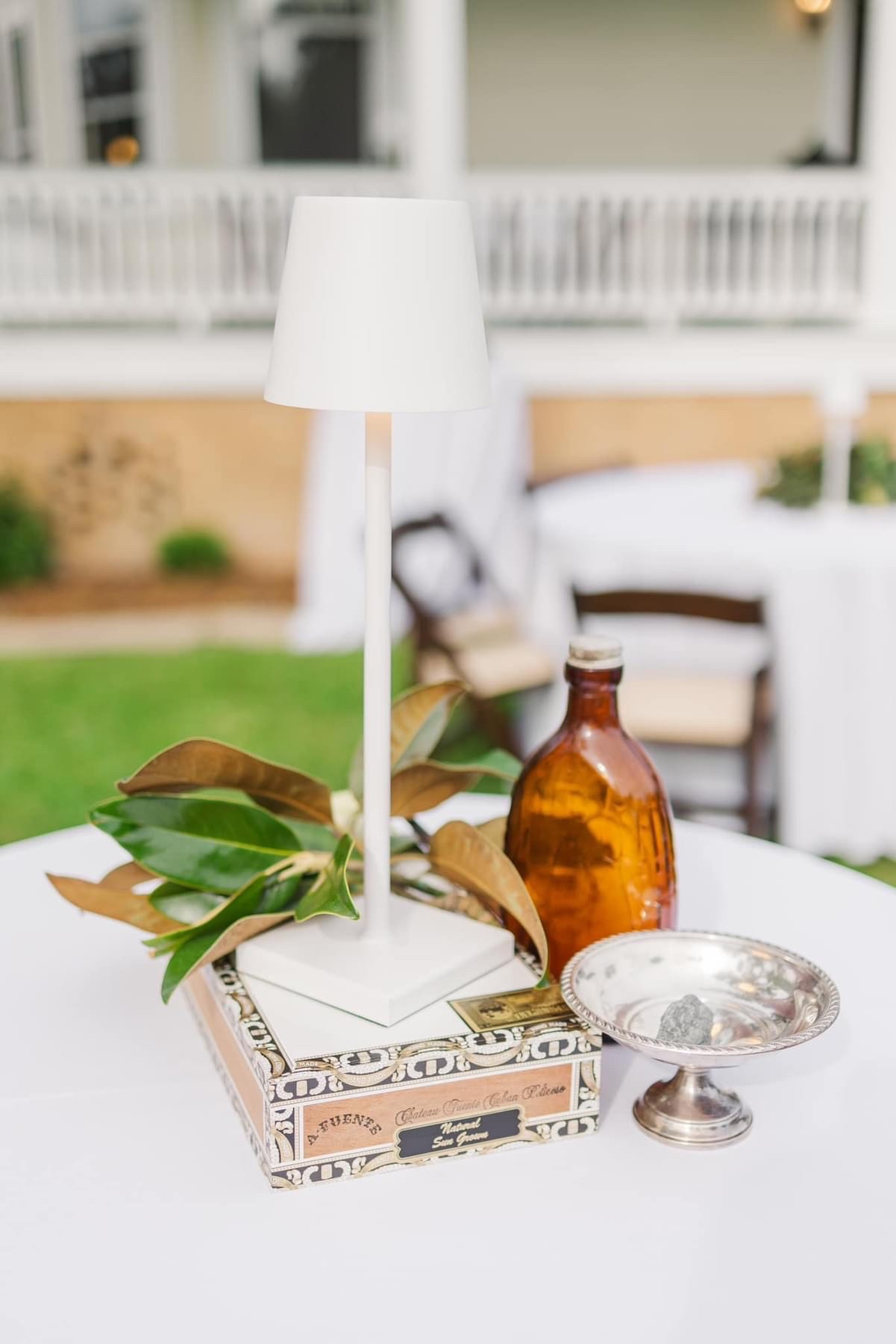 Summer soirée decor! 

Amazon, Amazon finds, summer entertainment, home decor, outdoor living, summer soirée, decor inspo, entertainment ideas

