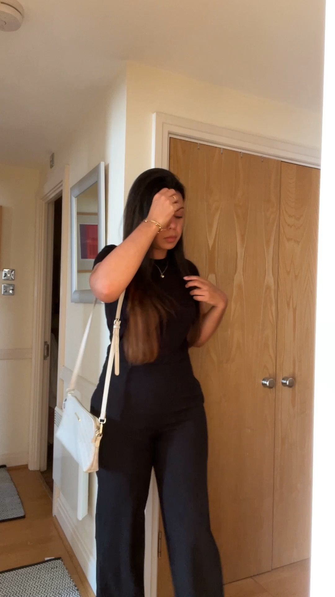 Se arrume comigo para ir ao Show do Djavan no Shepherd’s Bush theatre em Londres. 
O show começa às 20 horas, mas nem vou precisar de blusa, porque estamos no verão! 

#LTKstyletip #LTKbeauty #LTKbrasil