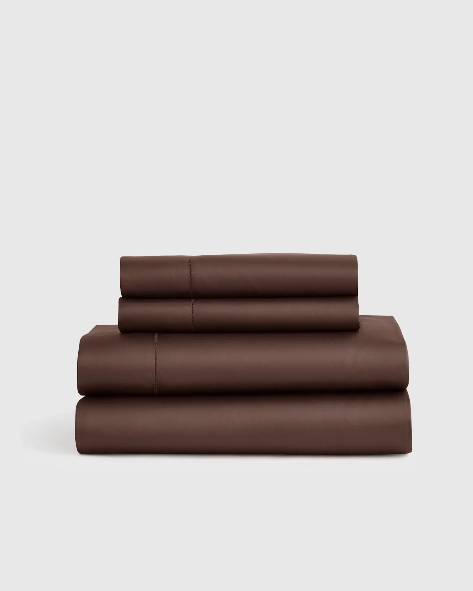 700 TC Giza Cotton Sateen Sheet Set in Espresso | Quince