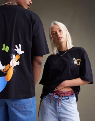 ASOS DESIGN Disney unisex oversized t-shirt with Goofy prints in black | ASOS (Global)