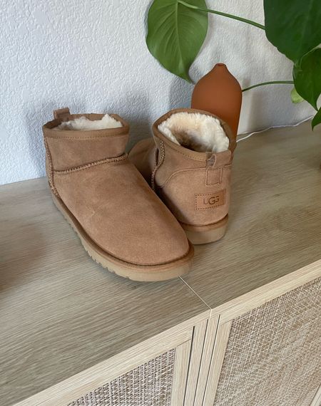 $26 ugg dupes from DH gate 🫶🏼🤩 SO soft & cozy. Size up to make room for the fluff/thick socks! Shipping cost is so worth it you guys! DH gate shoes // DH gate dupes // UGG dupes // UGG DH gate // UGGs for less

#LTKSeasonal #LTKU #LTKshoecrush