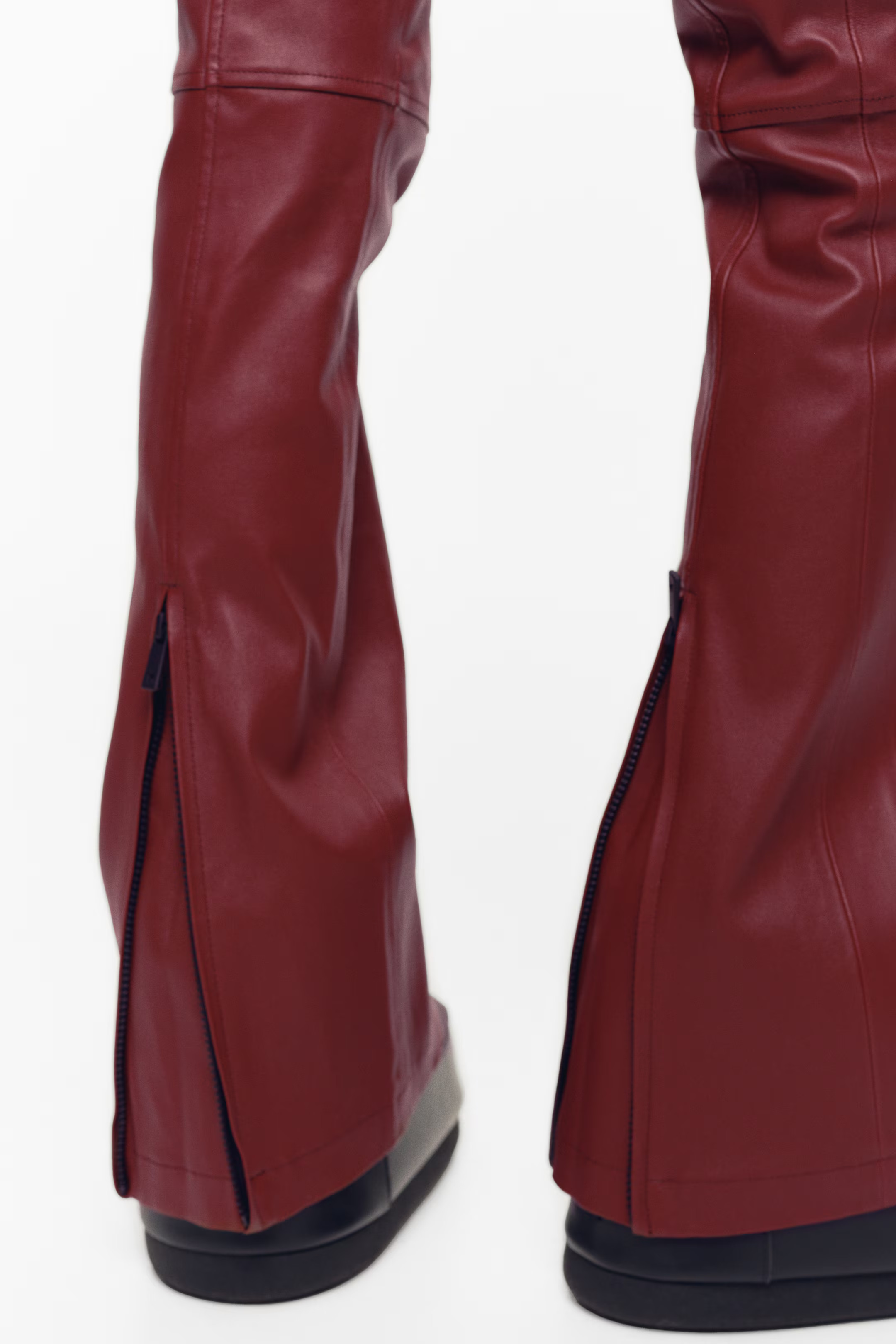 Leather trousers | H&M (UK, MY, IN, SG, PH, TW, HK)