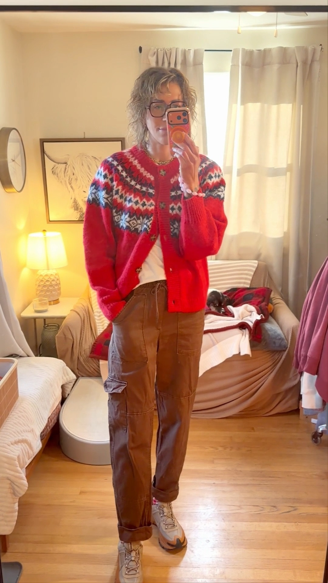 Almost 40. 6’3”. 36” inseam.
…and no, I’m not squeezing into anything tight.
This is what I actually wear:
– relaxed fits
– straight leg cargos
– unisex energy
– comfort > everything
If it feels restrictive, I’m not interested.
This sweater? Not my usual (not a natural fiber),
but it was that good I bought it twice—
and grabbed this red one on clearance without hesitation.
Cuffed pants = mandatory
(because I’m showing the socks + the shoes)
And yes… finding fun socks that actually fit a size 11 foot is a small win I’ll take every time.
Also—if you see clips of Jim in the background… I know.
I’m behind on posting, and I can’t bring myself to cut those moments out 🤍
Comment SHOP and I’ll send you links to this outfit + similar tall-friendly pieces I’m loving right now.

#LTKootd #LTKPlusSize #LTKTall