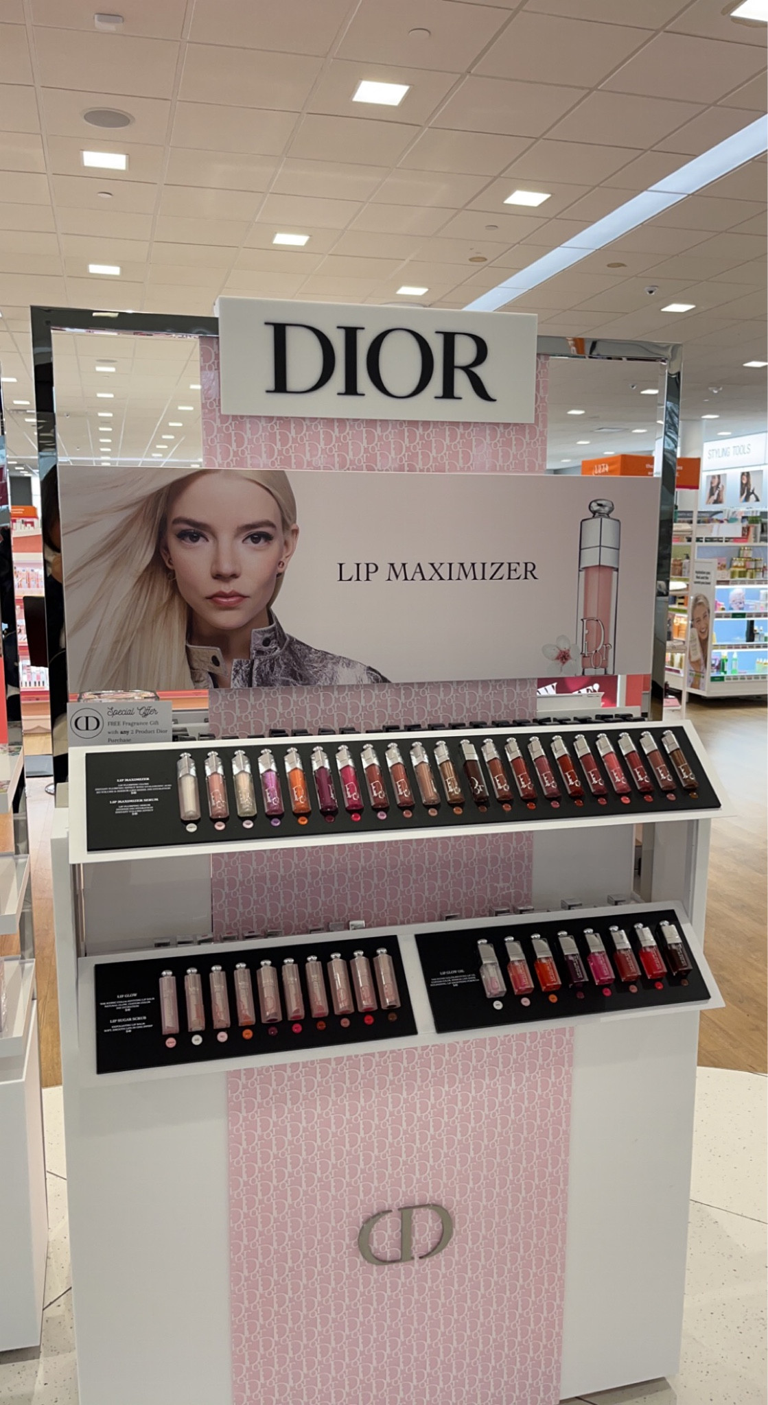 DIOR LIPS AT UTLA … RUN!!!!!

#LTKFind #LTKGiftGuide #LTKbeauty