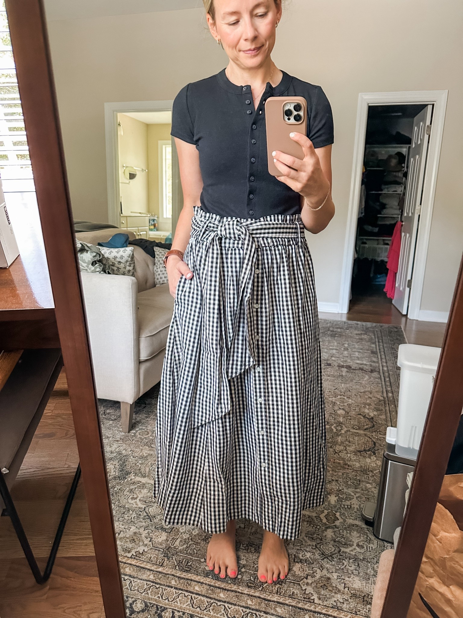 Button up top from Target for only $15 and this skirt is from Walmart and you’d never guess! I’m in a small I’m both.

#LTKSummerEdit #LTKStyleTip #LTKFindsUnder50