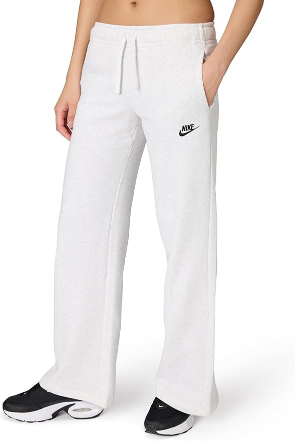 Nike Women's Sportswear Club Fleece Mid-Rise Wide-Leg Sweatpants | Amazon (US)