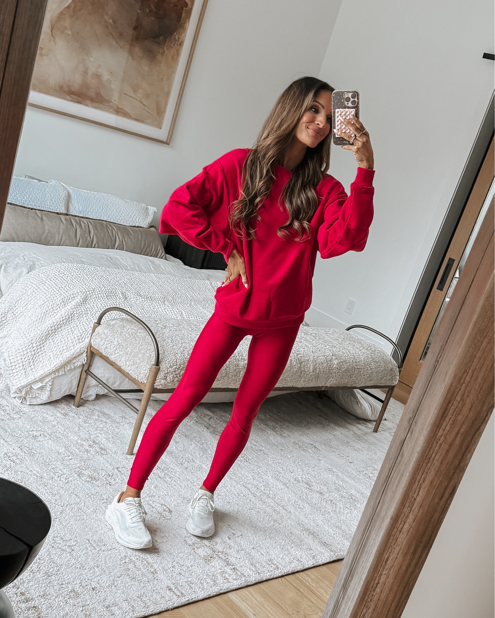 y’all know my obsession with @alo runs deep and this red color is just SO fun! ❤️ 
#alo #aloyoga #alopartner

#LTKHoliday #LTKGiftGuide