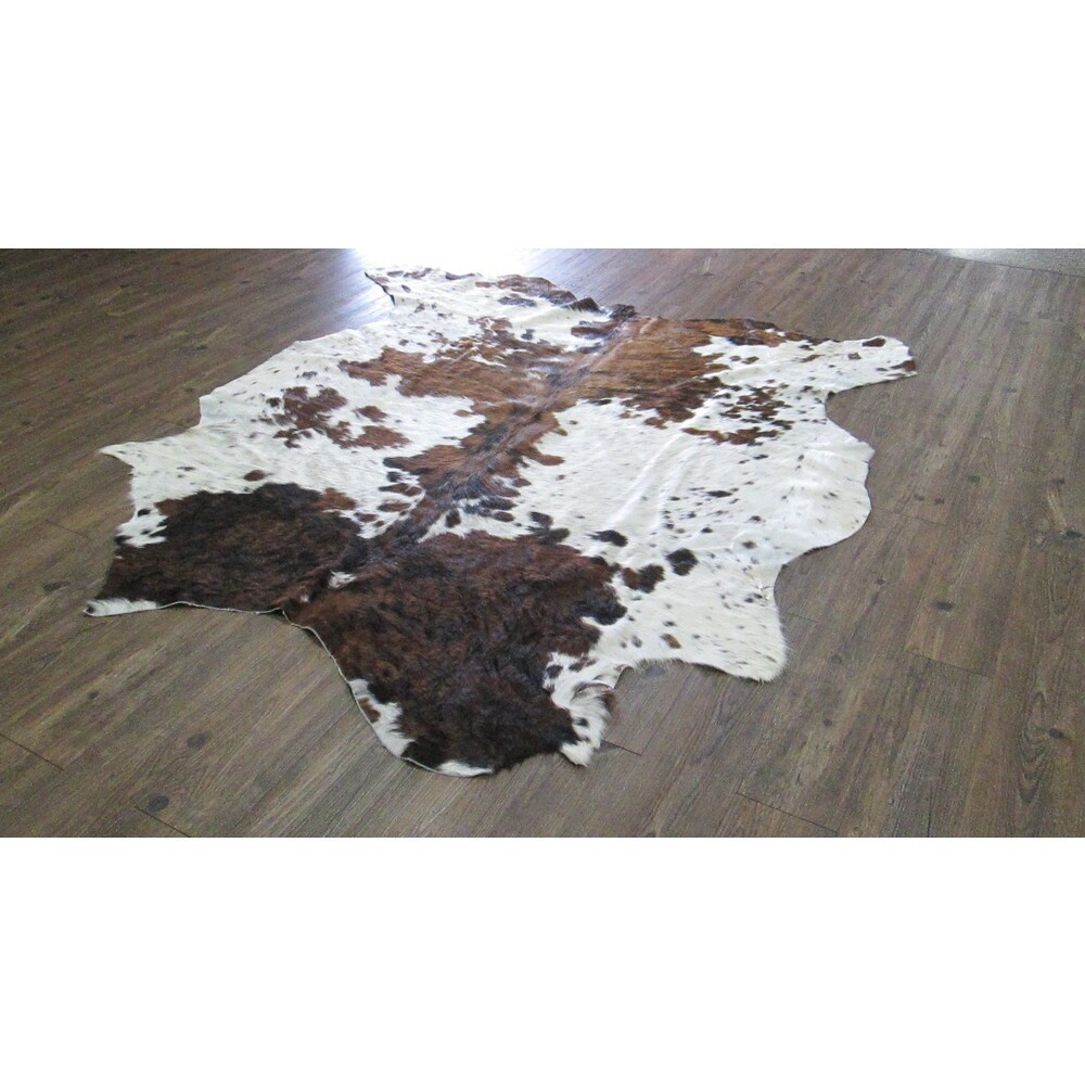 Handmade Black, Brown, and White Real Cow Hide Rug - 6' x 8' (5' x 7 - 6' x 8') | Bed Bath & Beyond