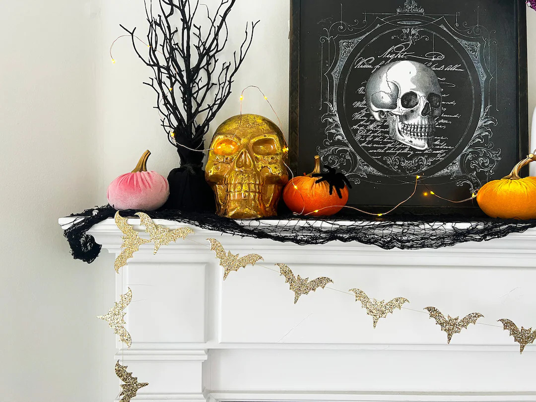 PRE-ORDER *** Mini Glitter Bat Felt Banner, Bunting, Garland, Photo Prop, Decoration, HALLOWEEN | Etsy (US)