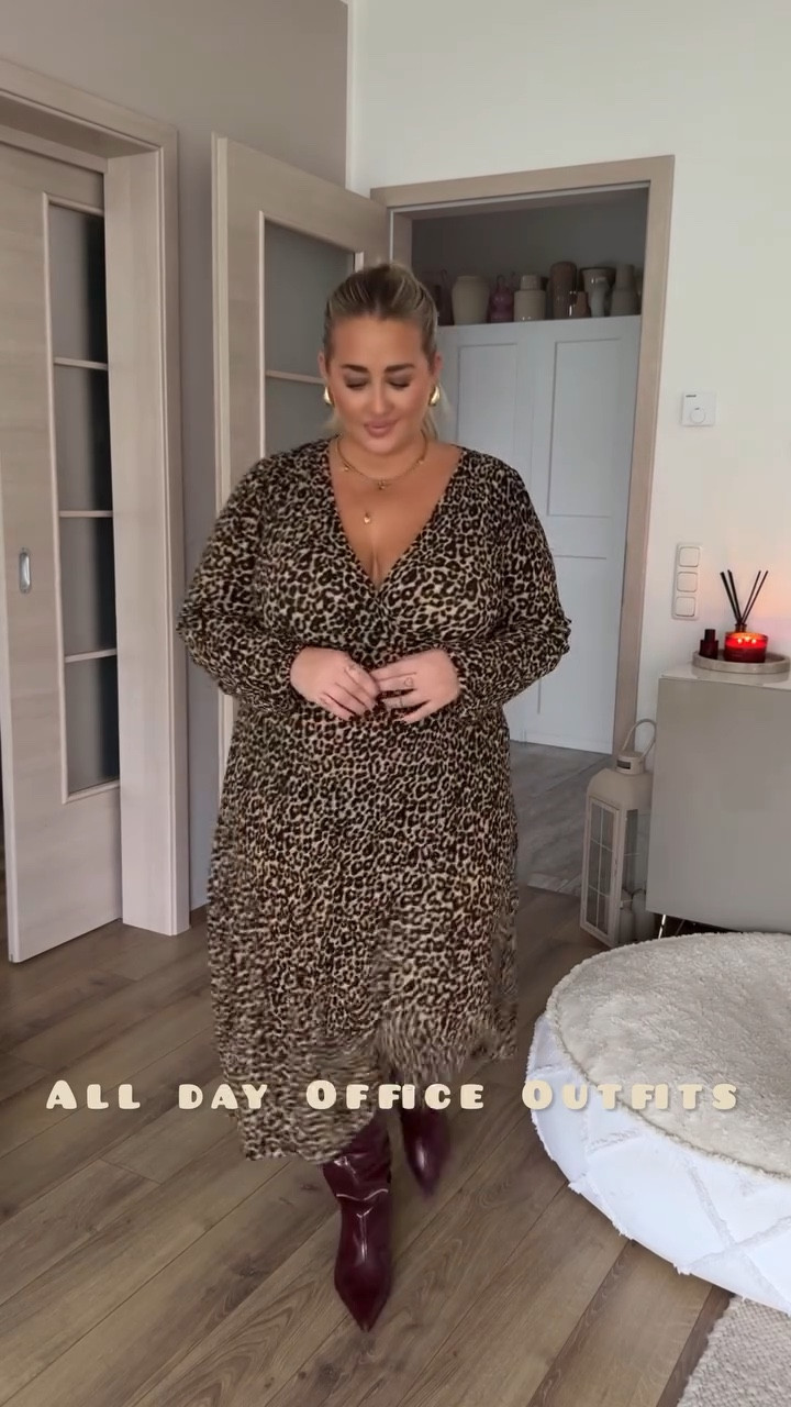 Eine kleine Inspo für den Alltag ✨
#outfitoftheday #outfits #curvyfashion #fashionista