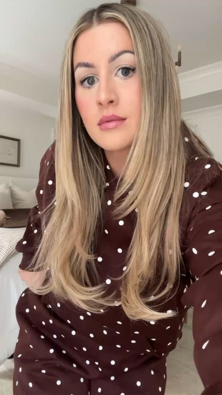 Been living in this Amazon sweat set🤎

Wearing size large :)



Lounge set, relax, homebody, polka dots, brown and white, matching, hoodie, wfh, sweatpants, sweatshirt, sidneymarieduke 

#LTKootd