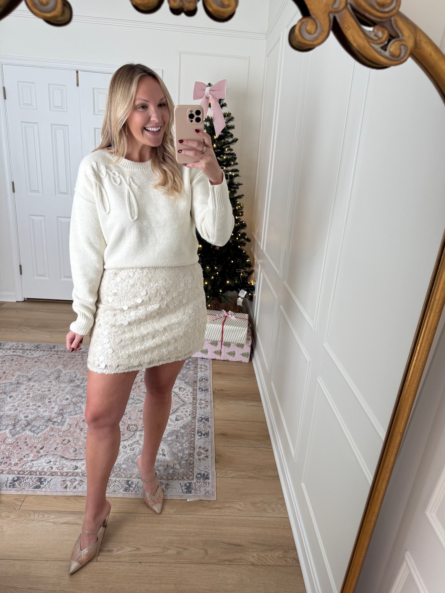 Love a monochromatic look! Holiday party outfit - Christmas party - sequin skirt 

#LTKSeasonal #LTKHoliday #LTKParties