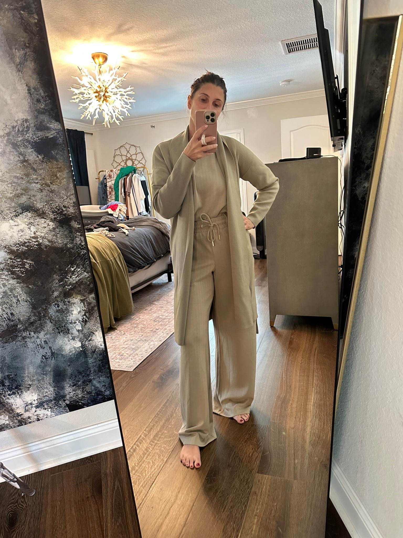 Keep or return? 🤔

#LTKSeasonal #LTKOver40 #LTKStyleTip