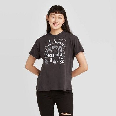Women&#39;s Disney Hocus Pocus Halloween Short Sleeve Graphic T-Shirt - Black M | Target