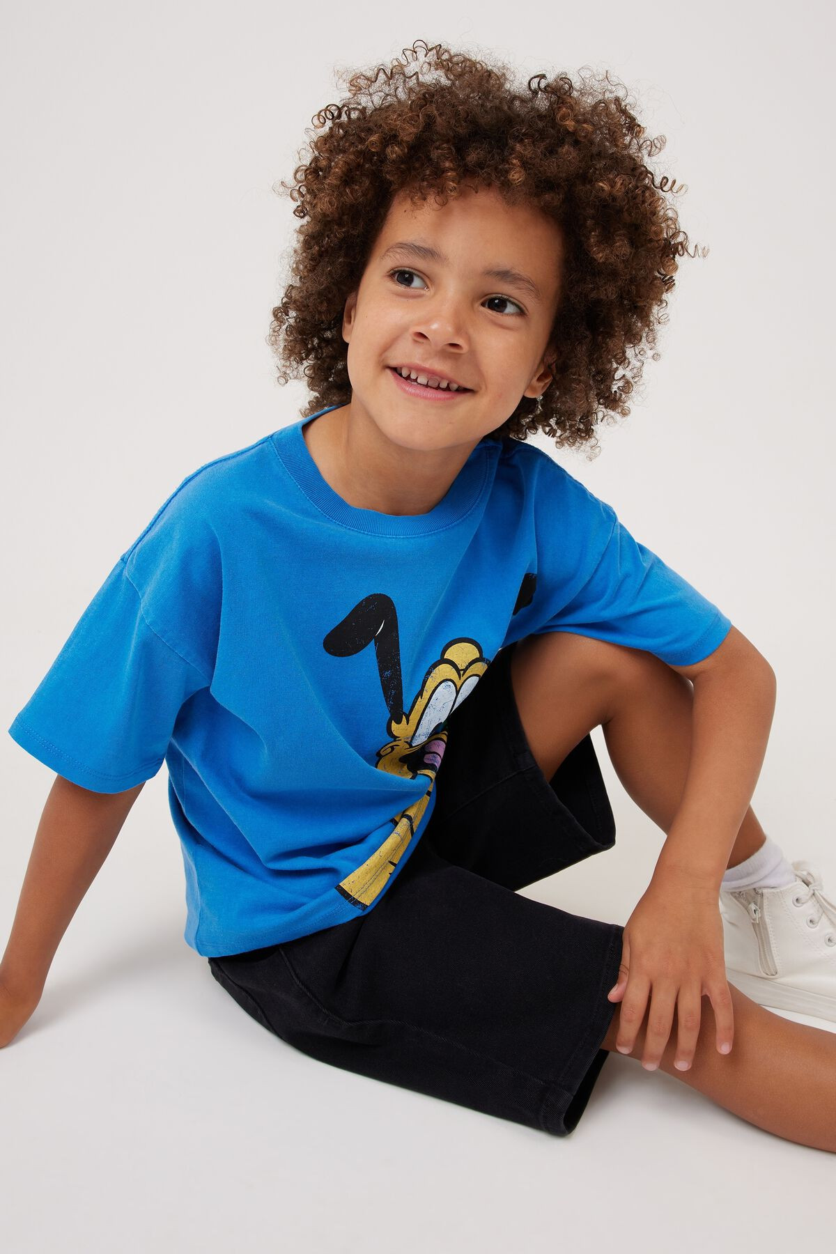 License Drop Shoulder Short Sleeve Tee | Cotton On (US)