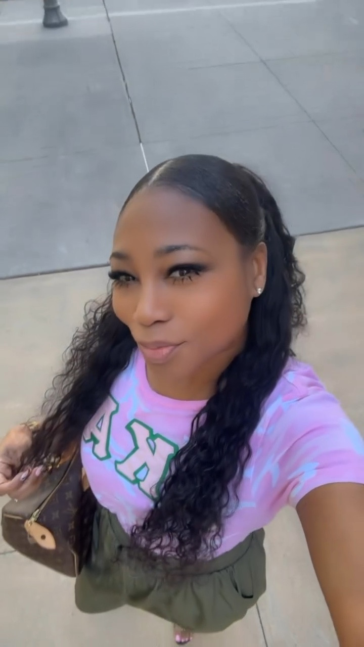 I love the days when my hair stylist, Nate’ from Salon A’dore gets my hair looking amazing. I mean, no hair is out of place and if she knew I touched it…it’s going down😊😊😊

Music: Sunshine 
Artist: Ohanna682

#LTKootd #LTKdayinmylife #LTKOver40