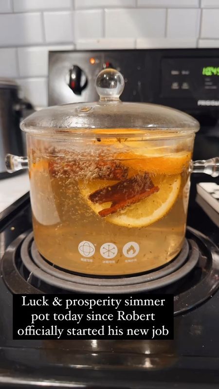 The best glass pot to cook on the stove with. Especially when making simmer pots! 

Home
Kitchen 
Pots and pans

#LTKhome #LTKfindsunder50 #LTKVideo