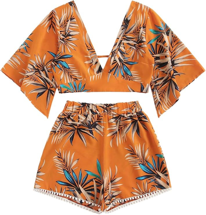 SweatyRocks Women's 2 Piece Boho Butterfly Sleeve Knot Front Crop Top with Shorts Set | Amazon (US)