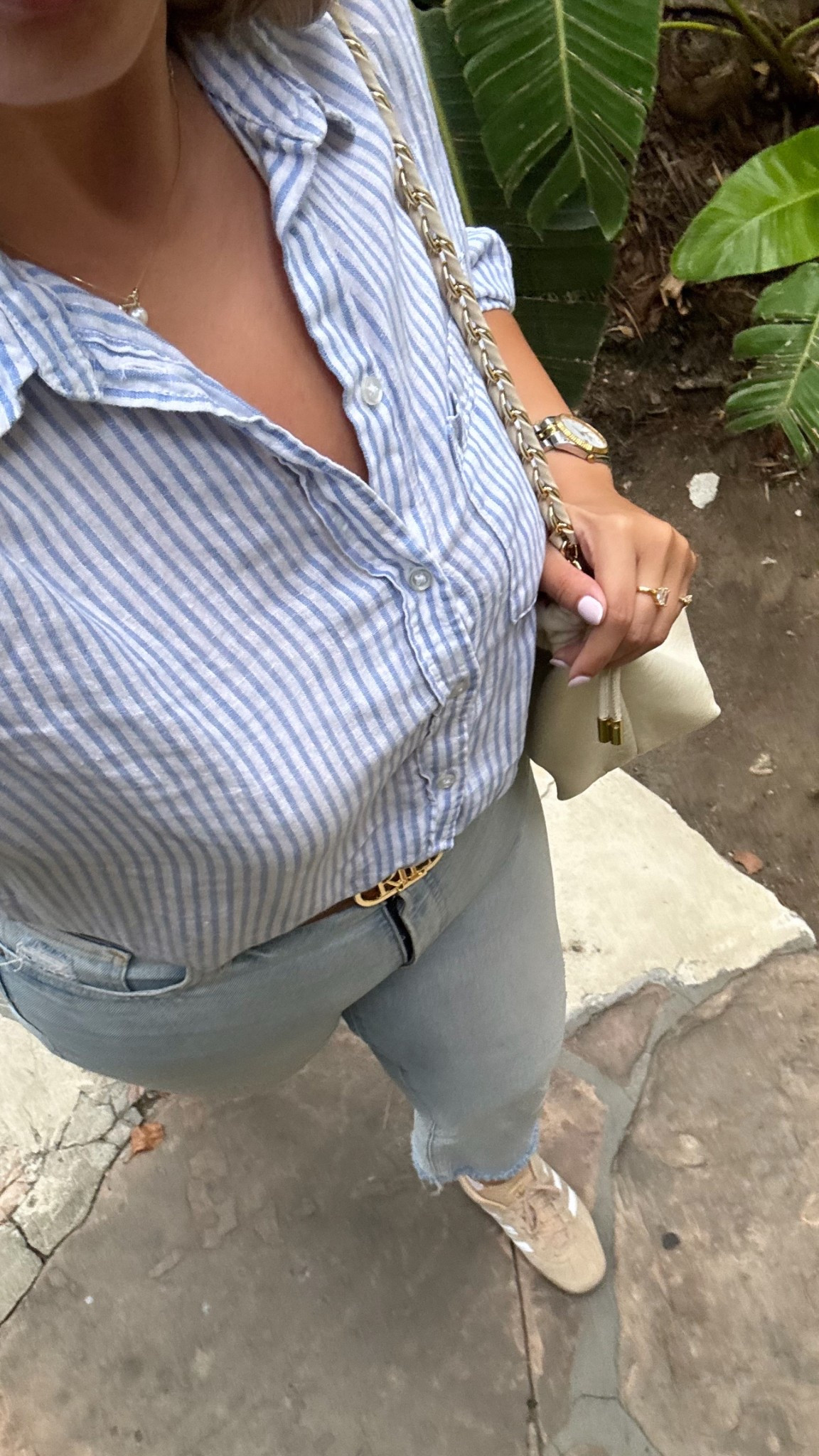 Casual outfit of the day 

#LTKFindsUnder100 #LTKMidsize #LTKStyleTip