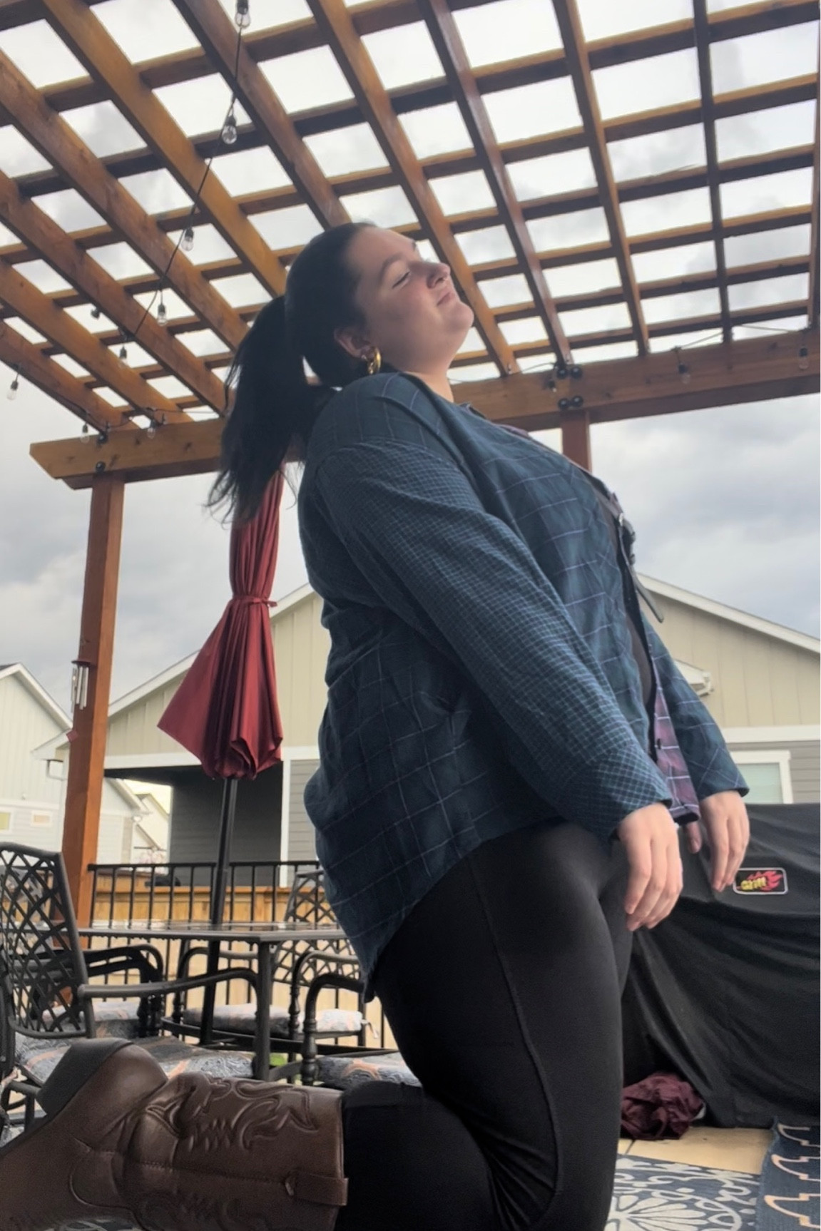 Kelsea ballerini heartfirst tour outfit 
Earrings and necklace were from Danielle Jonas co linking similar ones on Amazon 