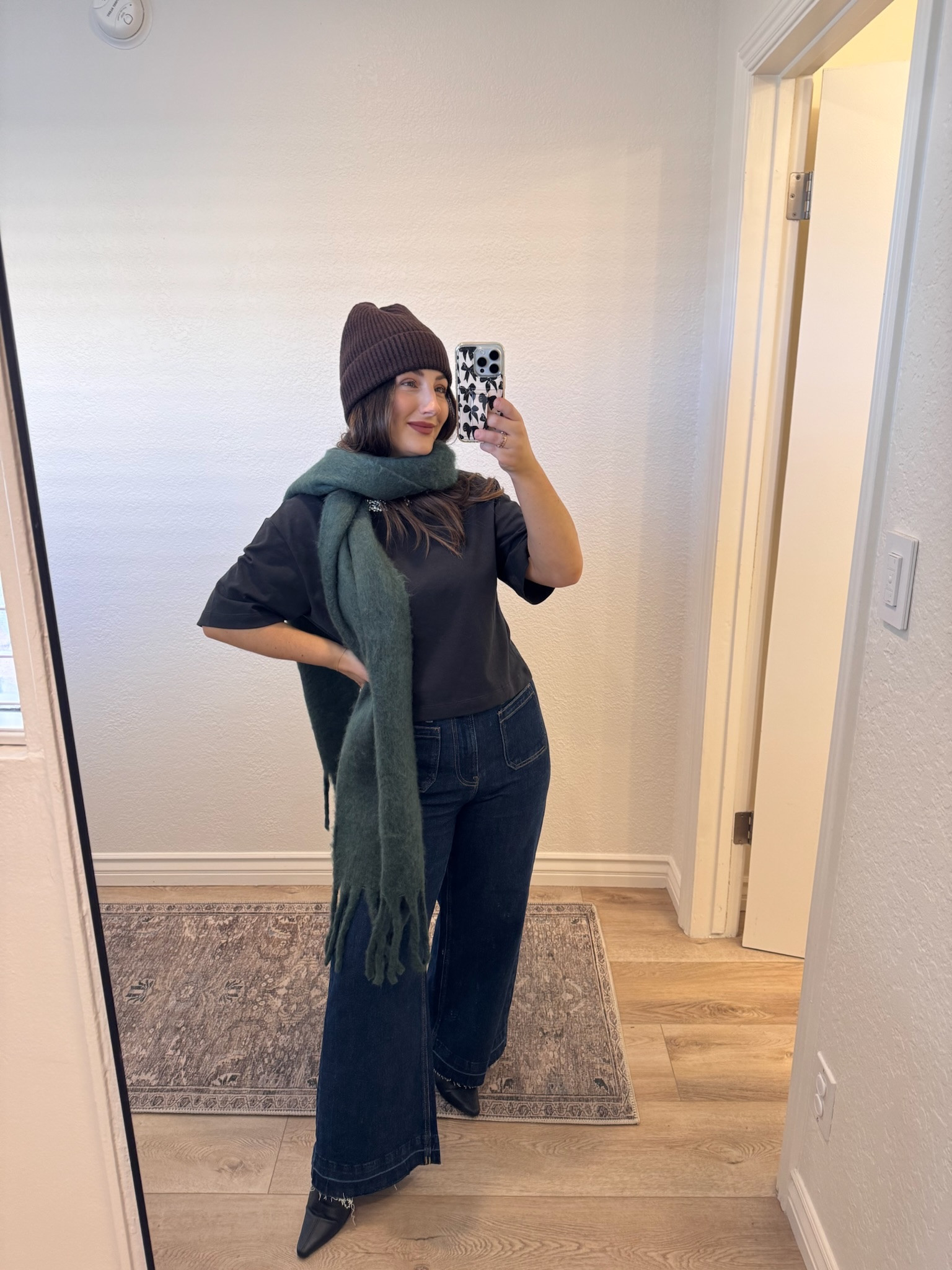 Winter cozies incoming ❄️ The CashSoft beanie in terra brown + fringe scarf in deep hunter green make the easiest cold-weather pairing! Styled here with my tee + jeans, but these accessories work with everything! 

Wearing: 
Hat: One Size 
Scarf: One Size 
Tee: Small Petite
 Jeans: 27 Regular 

5’0” | 140 lbs 

#LTKPetite #LTKFindsUnder100 #LTKSaleAlert
