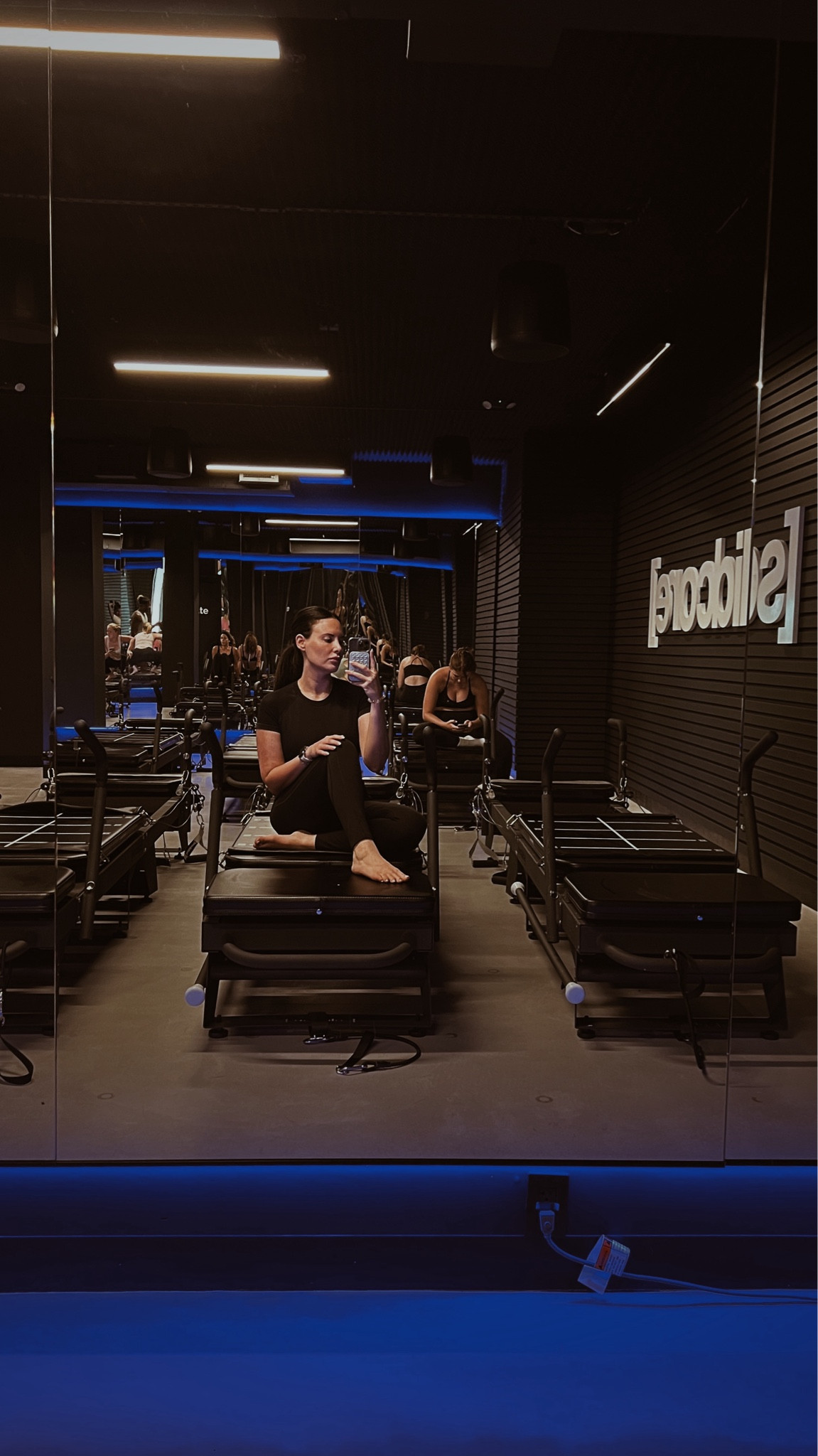 love this crop top xx

#LTKActive #LTKFindsUnder50 #LTKFitness