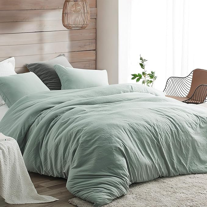 Byourbed Natural Loft Oversized Queen Comforter Set - Iceberg Green | Amazon (US)