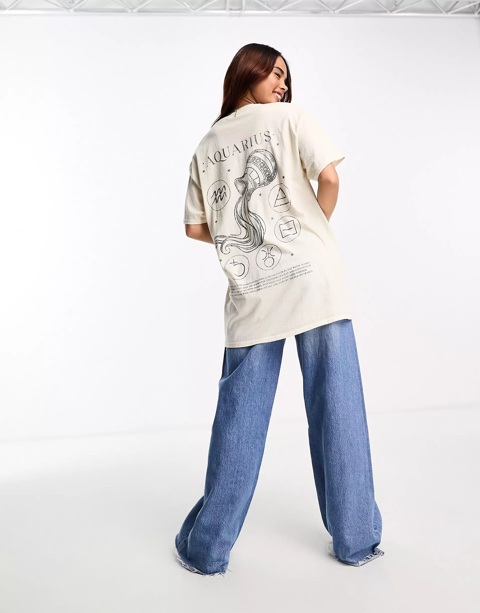 Miss Selfridge horoscope Aquarius oversized T-shirt in ecru | ASOS (Global)
