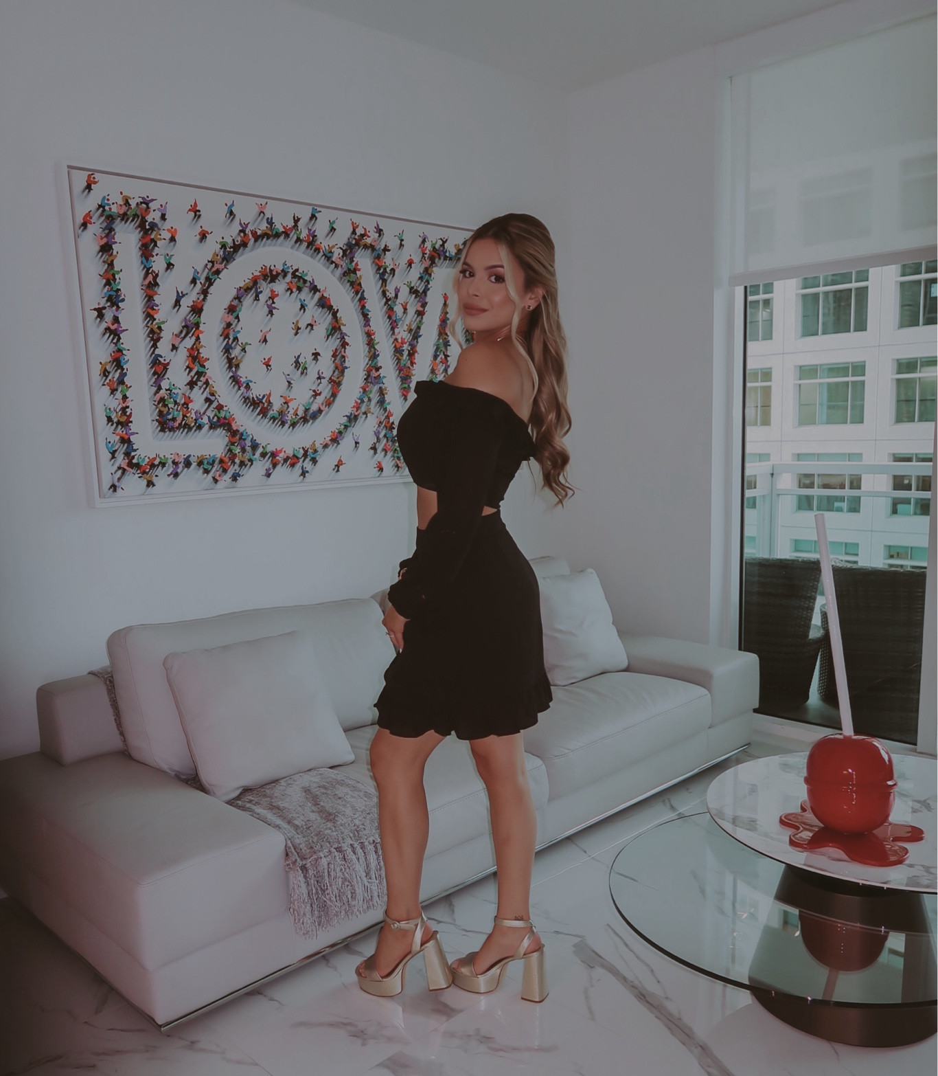 This is one of my favorite black sets 🖤 sets are one of the best pieces to have in your closet because you can wear it together or separately. I’ve worn this top with jeans & the skirt with a bodysuit! 

* this specific set is sold out but I’ve linked some similar ones in the same price range! 
-
-
-
-
-
#whattowear #whattoweartoday #styleinspiration #styleinspo #styleinspired #outfittips #styletips #styletip #outfitideas #outfitdetails #whattowearnow #stylingtips 
