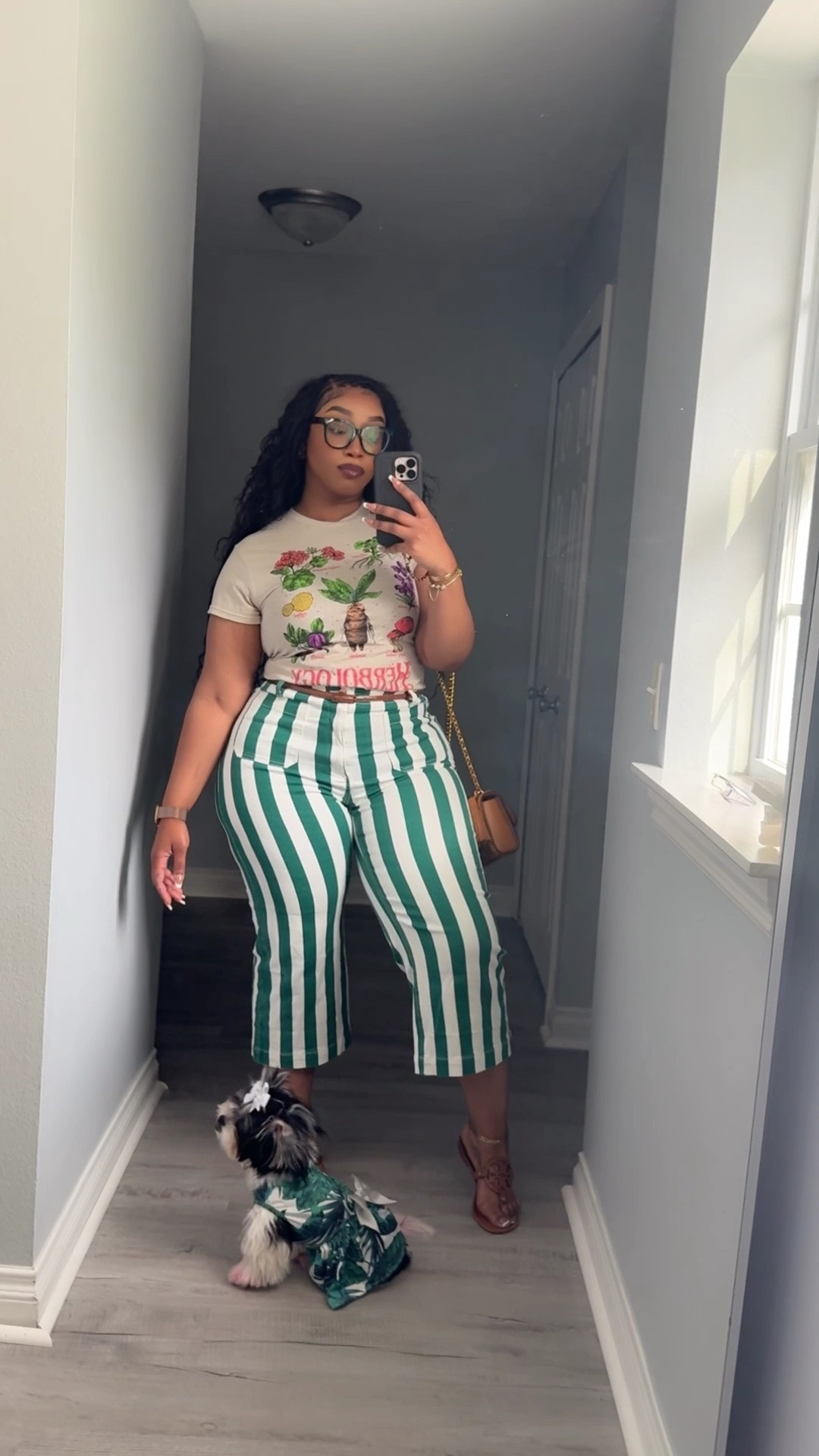 Hey Beauties 🩷

Quick OOTD featuring me and my baby 🥰 Jeans 14, top small ✨

#LTKgrwm #LTKootd #LTKMidsize