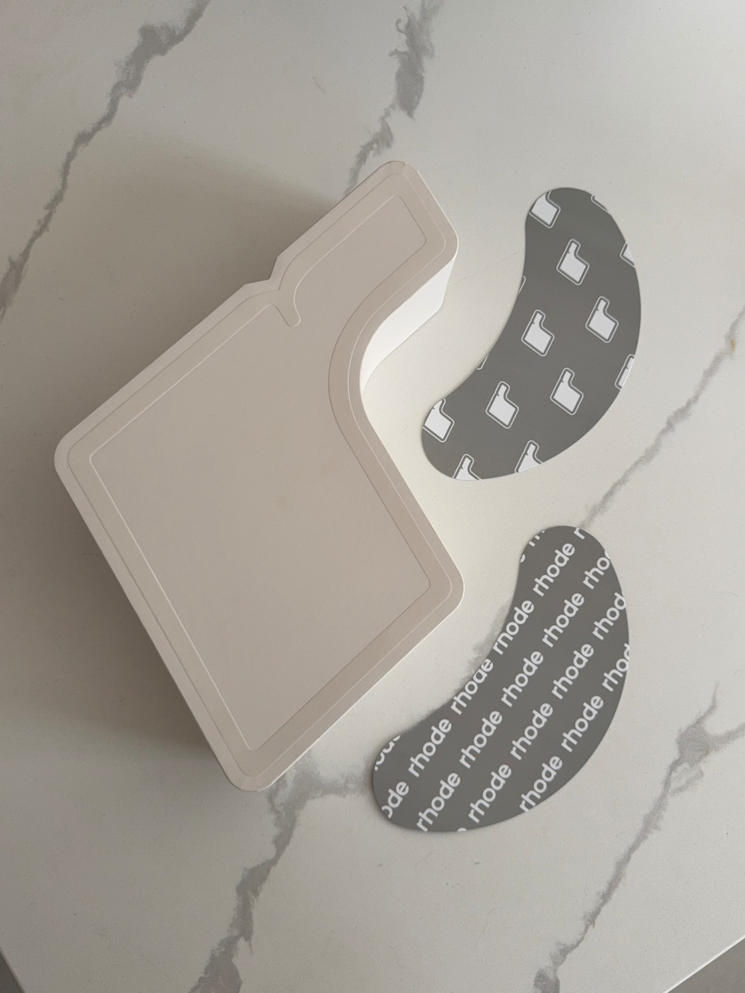 Rhode beauty peptide eye patches for depuffing! Launching October 9

#LTKFindsUnder50 #LTKBeauty