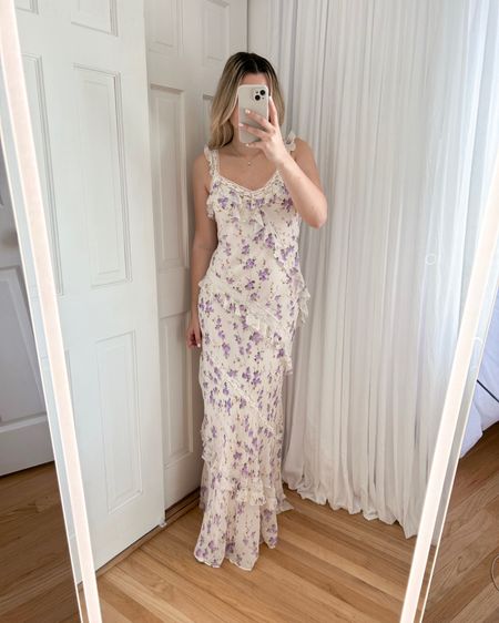 Another favorite maxi dress, wearing a size XS 💜 spring outfit, spring dress, country concert outfit, wedding guest dress, vacation dress

#LTKparties #LTKtravel #LTKfindsunder100