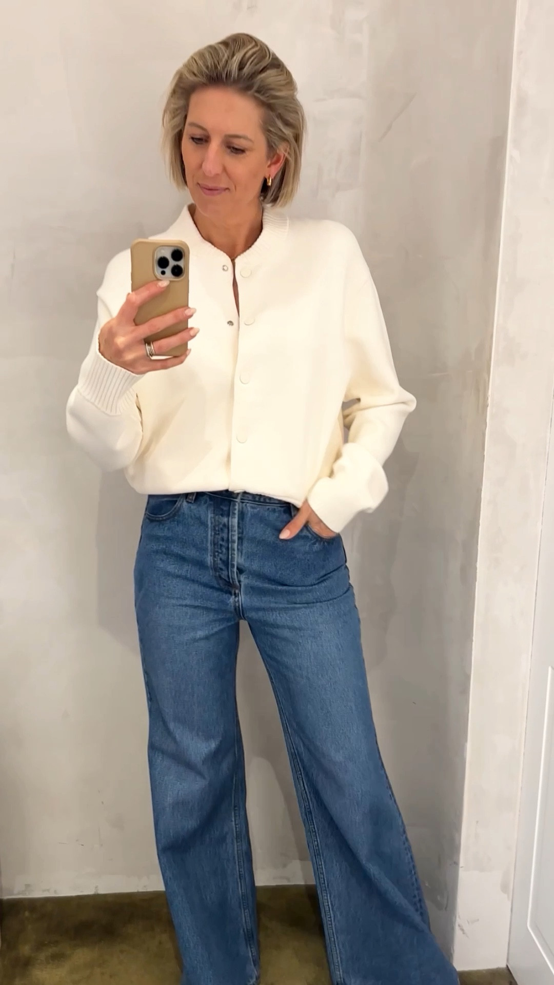 5 items I love in Camilla & Marc:
Jeans - both size 28
Cream bomber Jacket - size M
Chocolate Sheer top - size S
Chocolate 100% Silk pants - size 8 

#LTKdatenight #LTKwinter #LTKjeans