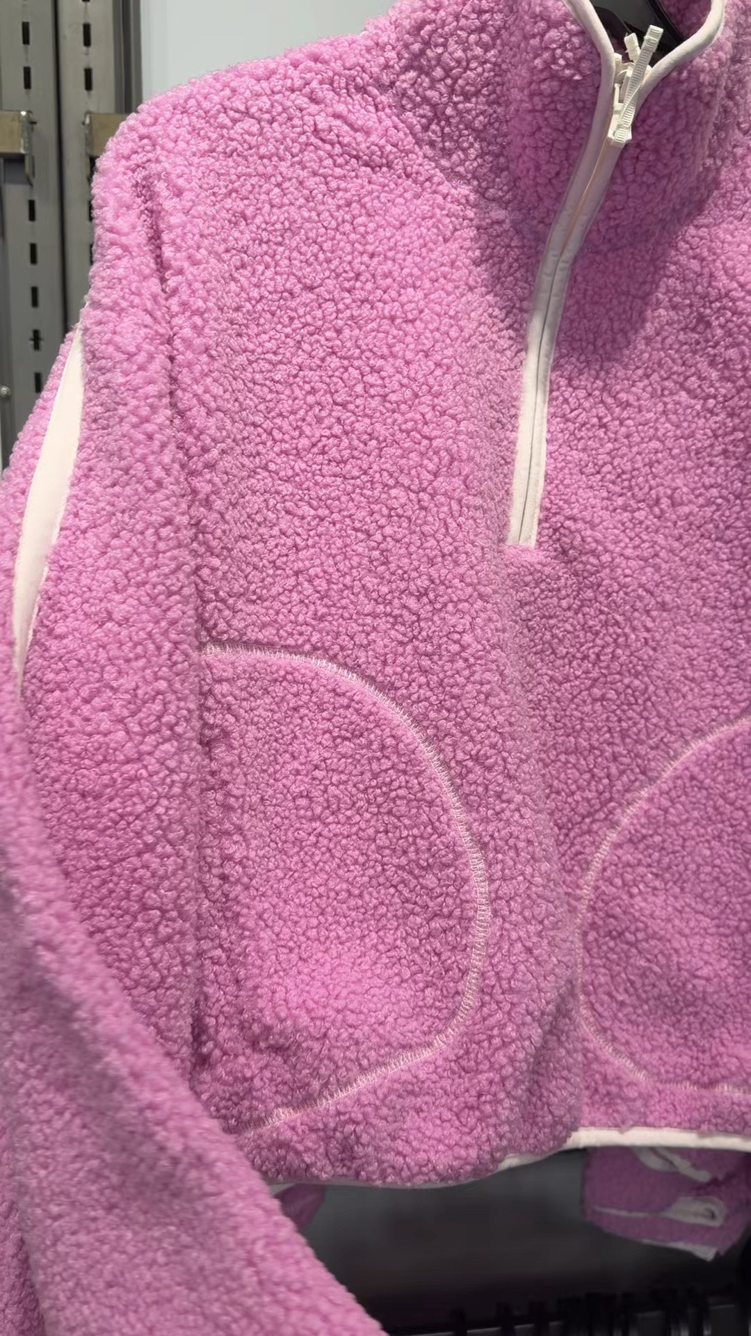 Cute stuff at Old Navy right now 
Fleece | clogs | suede bag

#LTKootd