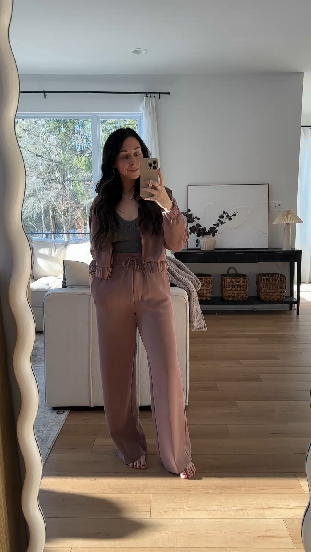 Living in this comfy set 🤎

#LTKWatchNow