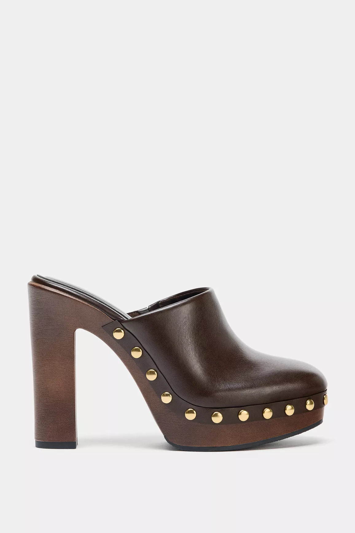 studded mules are trending. These from Zara are super cute! They would look perfect with a pair of jeans and a cozy sweater. 

 #LTKStyleTip #LTKShoeCrush