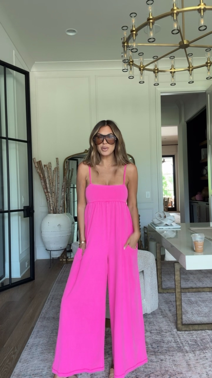 wearing a small 🩷

#LTKootd