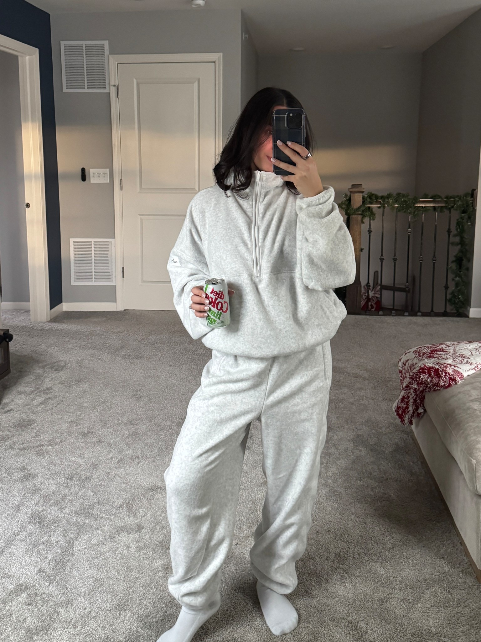 living in this alo set this winter🫶🏻

#LTKgrwm #LTKPetite #LTKootd