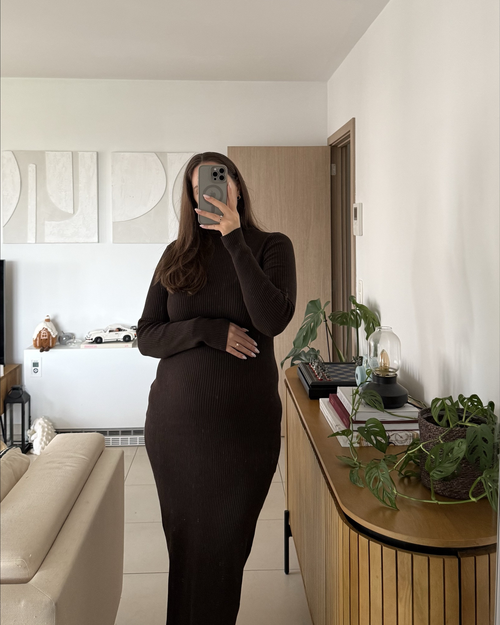 Another day, another dress 🤎 

#LTKmaternity #LTKeurope #LTKfrance