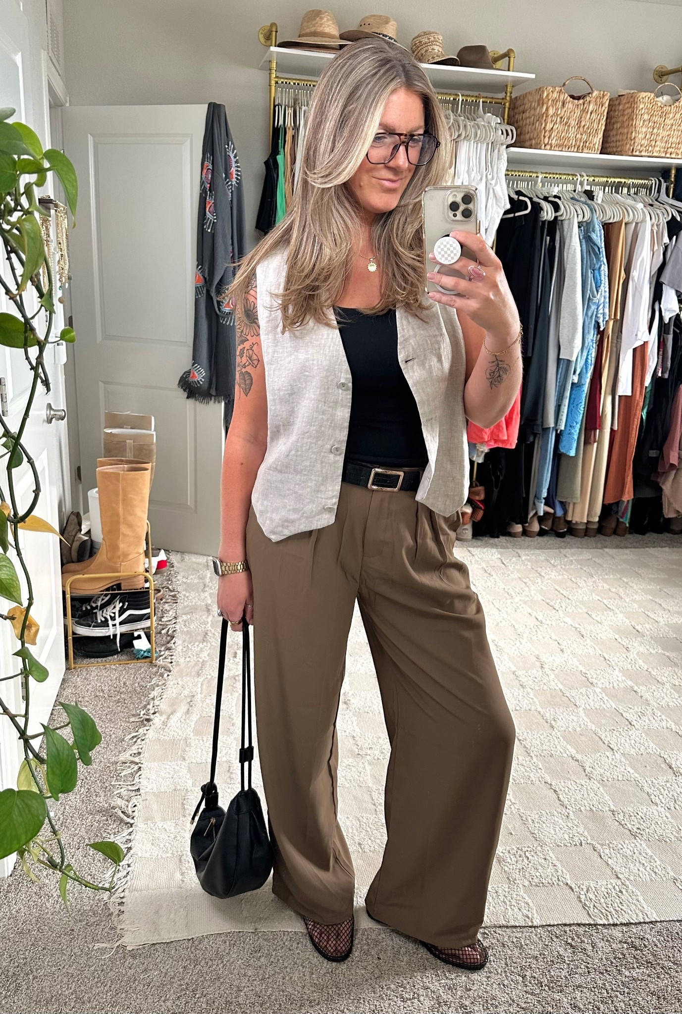 Tall girl work wear: Large tank & vest, large long pants, 11 flat 

#LTKOver40 #LTKMidsize #LTKWorkwear
