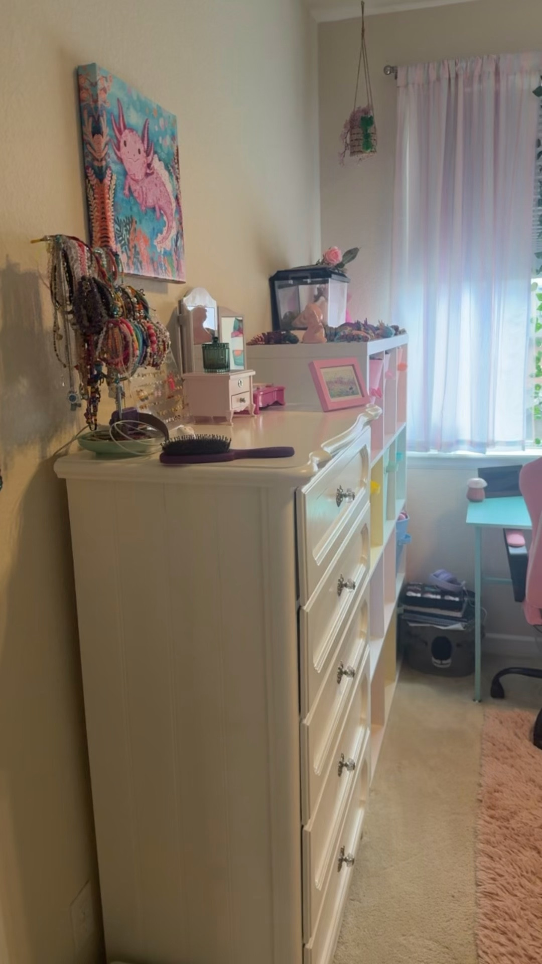 Winnie’s axolotl bedroom video 3 

#girlsbedroom #axolotlbedroom #axolotls #tweenbedeoom #kidsbedroom #pinkandtealbedroom #bunkbeds #etsy #wayfair #target #axoltolroom

#LTKKids #LTKmomlife #LTKHome