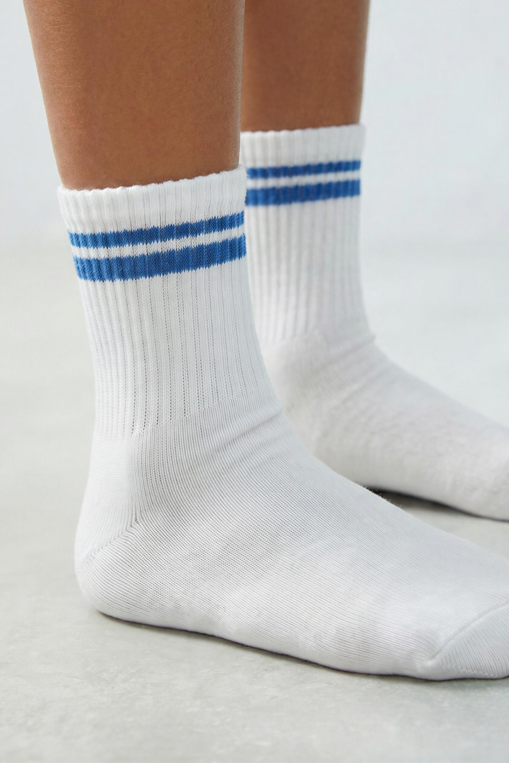 THREE-PACK OF MEDIUM SPORT STRIPED SOCKS | Zara US
