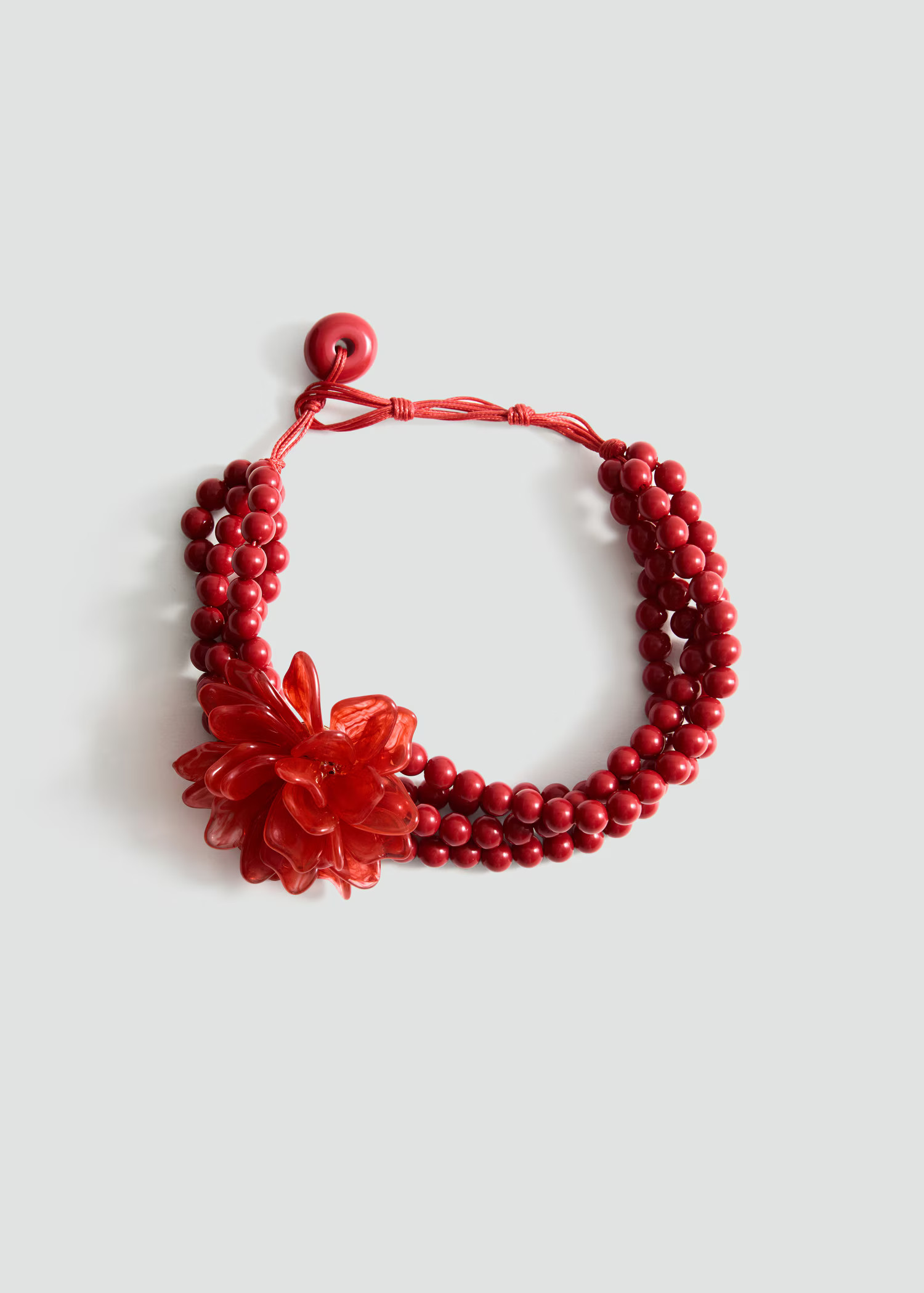 Ball necklace with flower detail | Mango (US/MX/AU)