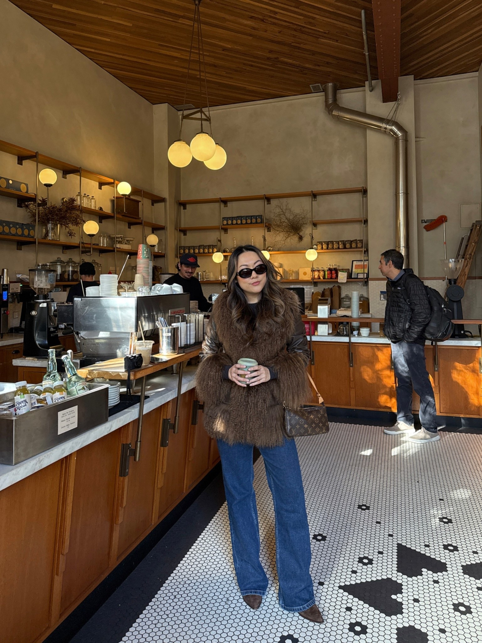 winter outfit inspo
wearing medium in coat