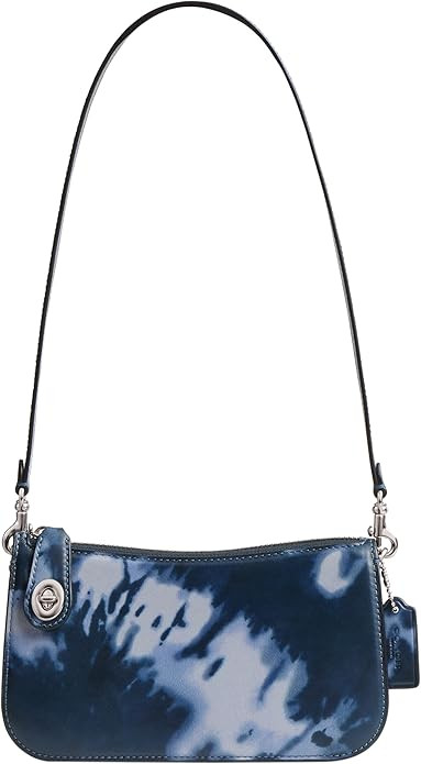 Coach Penn | Amazon (US)