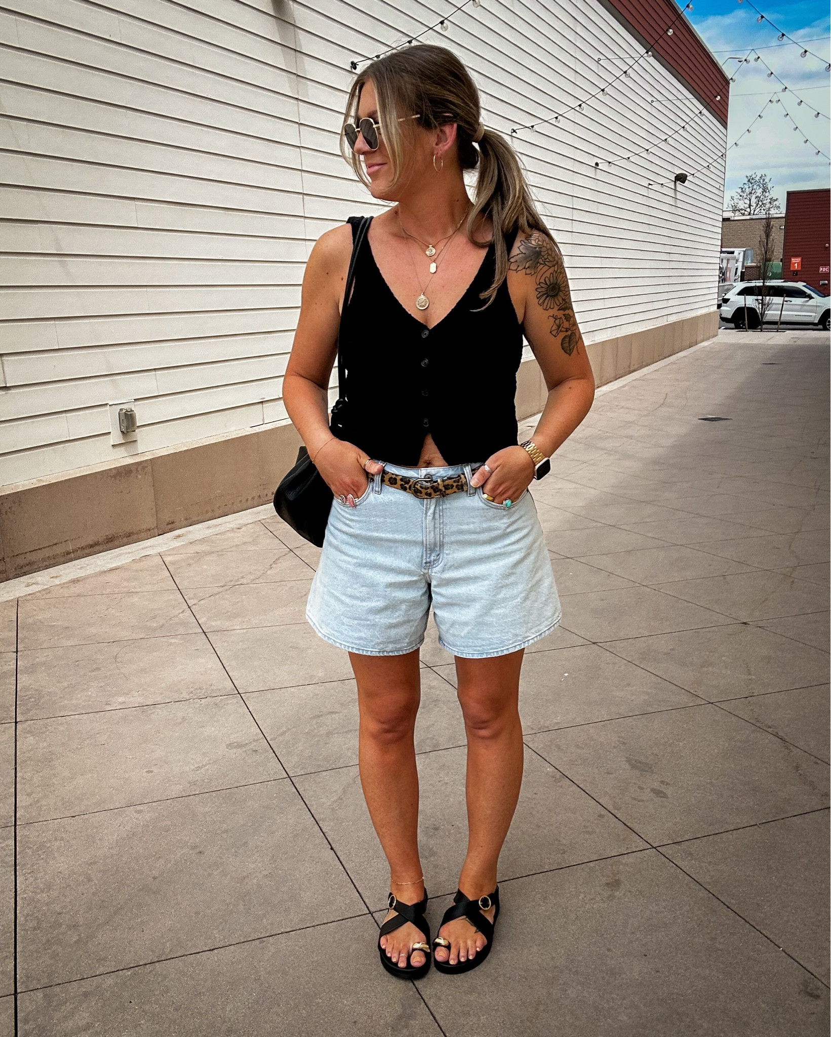 Outfits I’ve worn as a tall 40 year old mom of 2, that I’d wear over and over again. 

#LTKOver40 #LTKMidsize