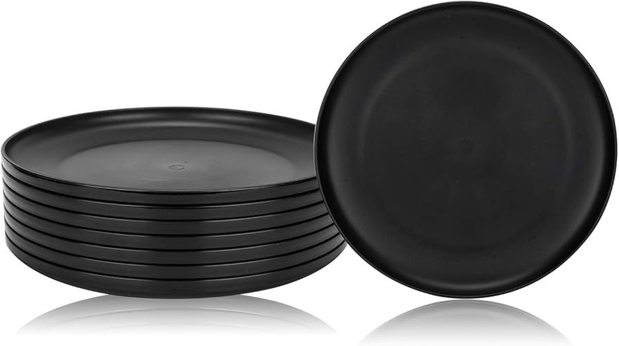 9.75-inch Black Plastic Dinner Plates, Set of 8, Microwave/Dishwasher Safe, BPA Free (8, Black) | Amazon (US)