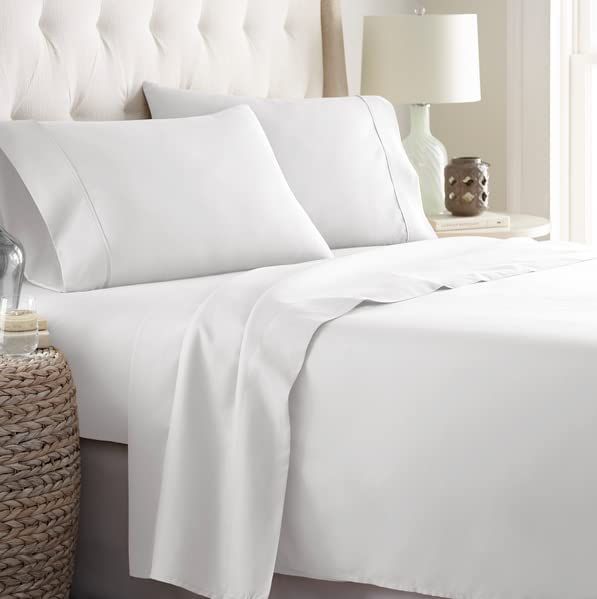 Danjor Linens White Queen Size Bed Sheets Set - 6 pc Soft Bedding & Pillowcases Set w/ Deep Pocke... | Amazon (US)