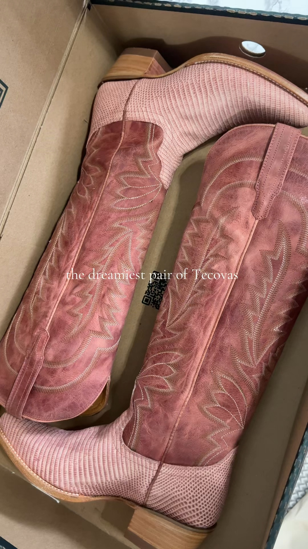 The dreamiest Tecovas 🩷 #tecovas #cowboyboots

#LTKSpringSale